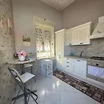 شقة Scugnizzella Holiday House *
