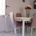 Scugnizzella Holiday House شقة *